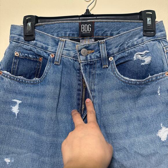 BDG Urban Outfitters Mid Rise Boyfriend Denim Jeans Size 24‎ - Picture 7 of 11
